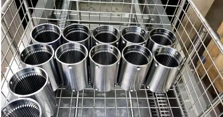 分享一下關于不銹鋼除蠟水的相關小知識