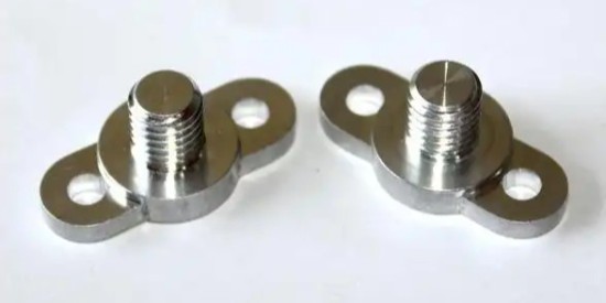 為啥超聲波除油清洗劑這么厲害呢？