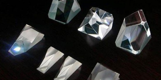 關(guān)于棱鏡拋光與絲印后使用什么清洗劑比較好